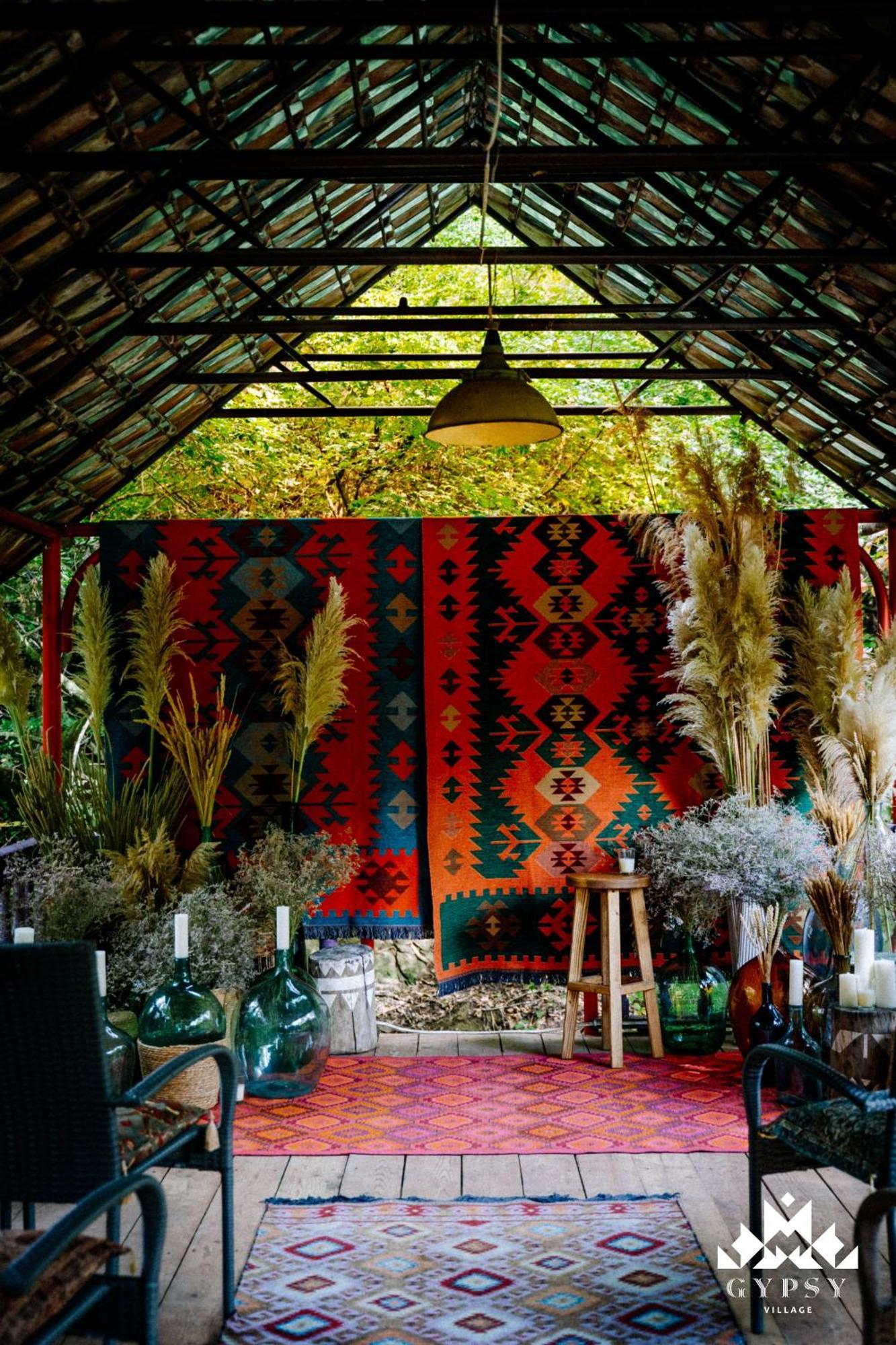 Gipsy Village Park Hotel Asureti Bagian luar foto