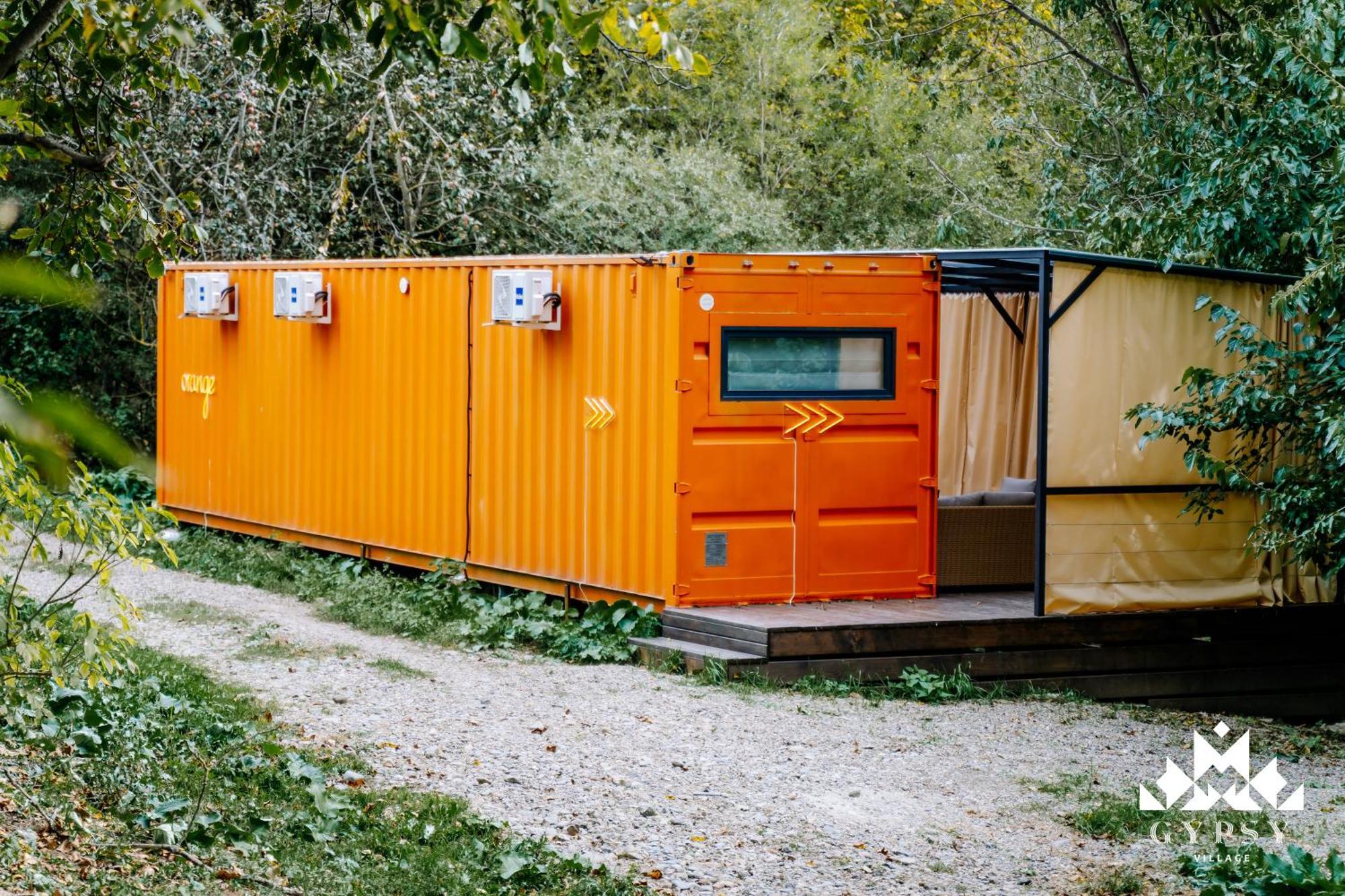 Gipsy Village Park Hotel Asureti Bagian luar foto